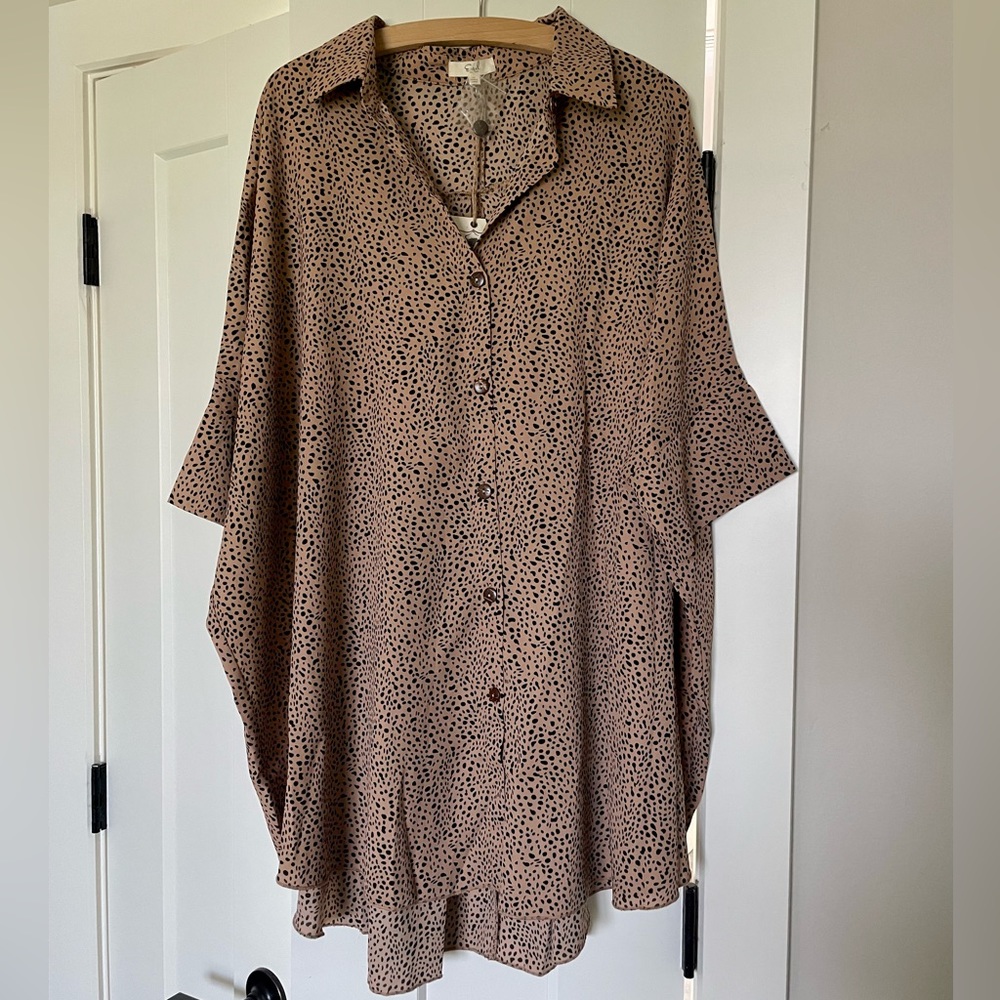 Oversized cheetah blouse NWT - Easel